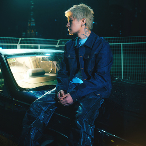 修女被❌❌吸乳
