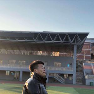 修女被❌❌吸乳
